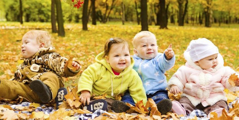 Krabbelmorgen im Freien...